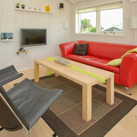 Awesome Home In Haderslev With Wifi